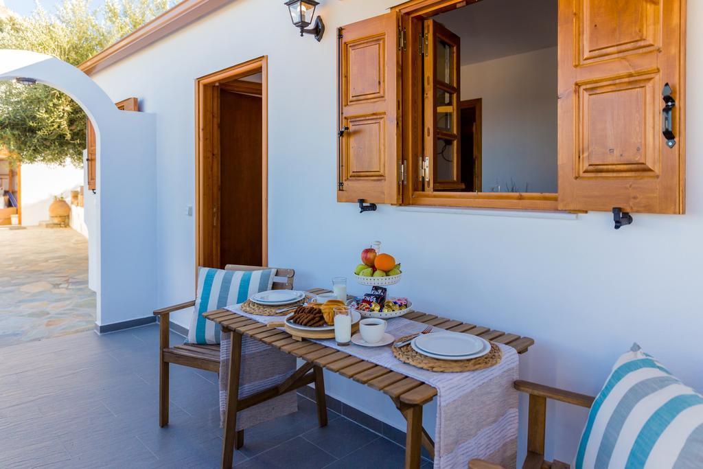 Lindos Seaview Apartment ภายนอก รูปภาพ